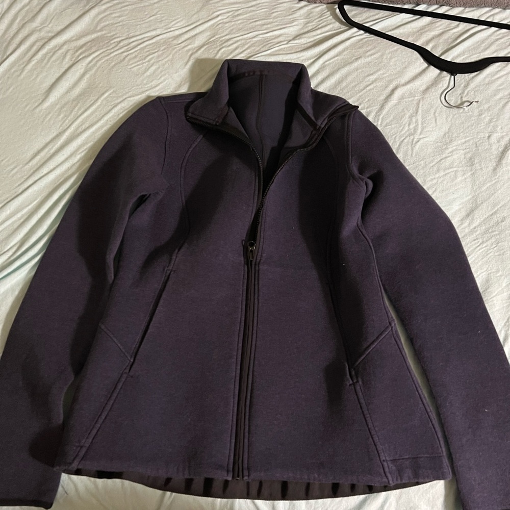 Lululemon navy blue zip up jacket